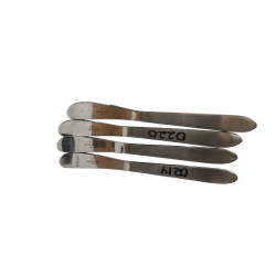 Cuchillos de mesa en acero